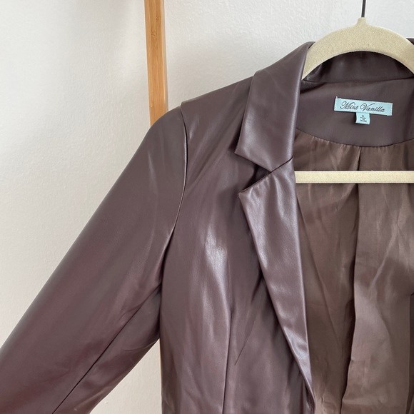 VRG GRL Brooklyn Baby Jacket - Faux Leather Chocolate - XS/S - Picture 4 of 7